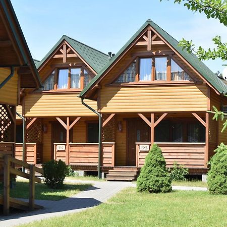 O.W. Sek Villa Karwia Exterior photo