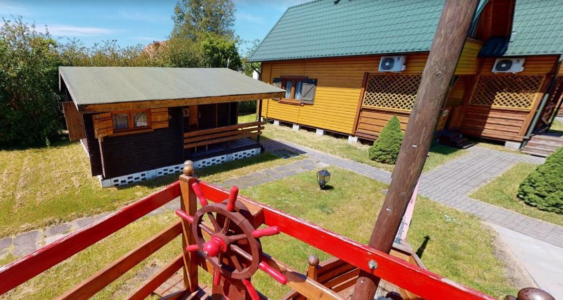 O.W. Sek Villa Karwia Exterior photo