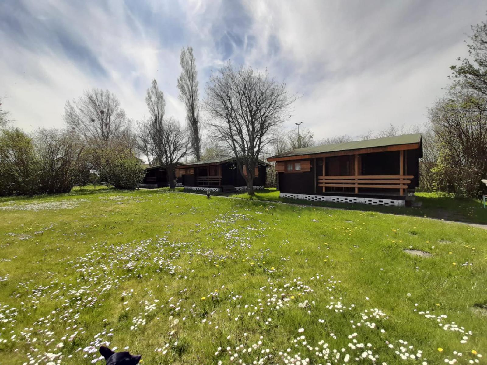 O.W. Sek Villa Karwia Exterior photo
